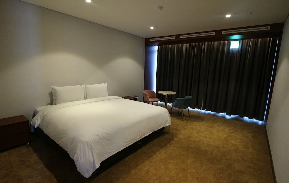 Фото Hotel Jcs Yeosu