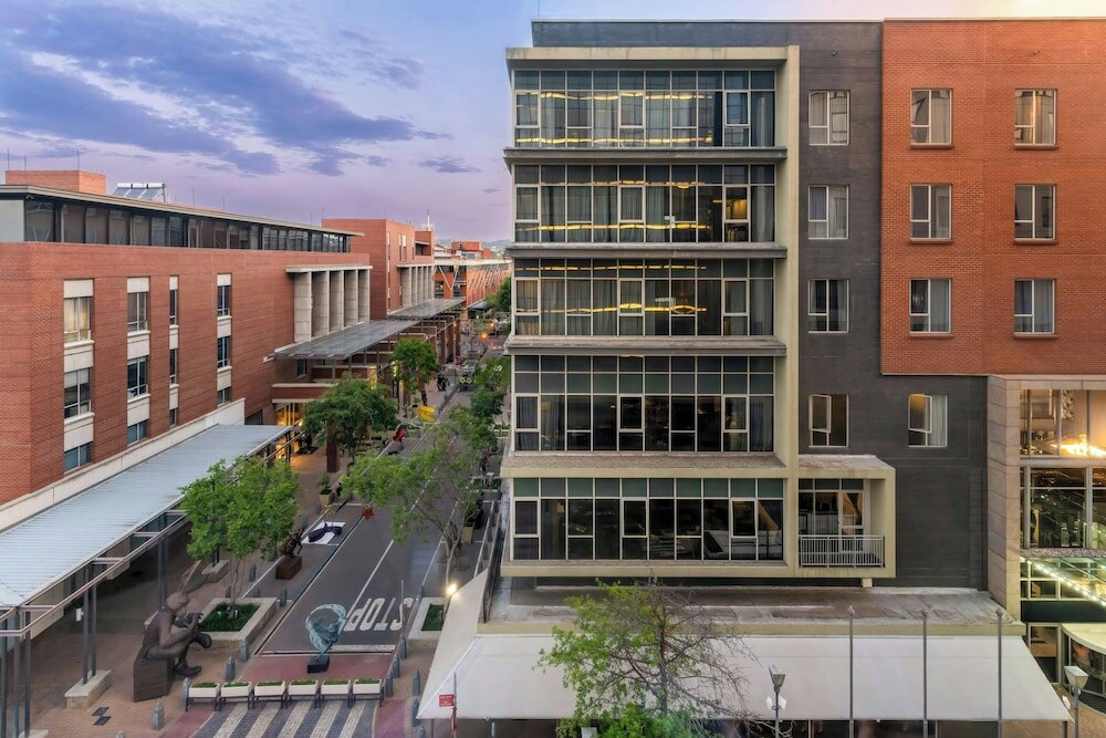 Фото Johannesburg Marriott Hotel Melrose Arch