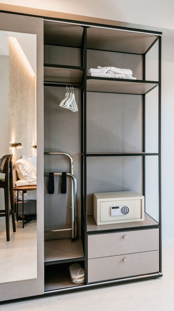 Фото Royalty Suites Psyrri