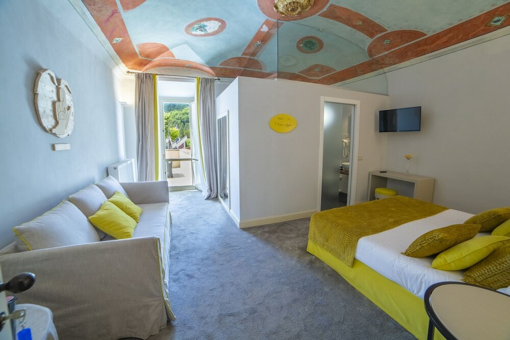 Фото Palazzo Franceschini