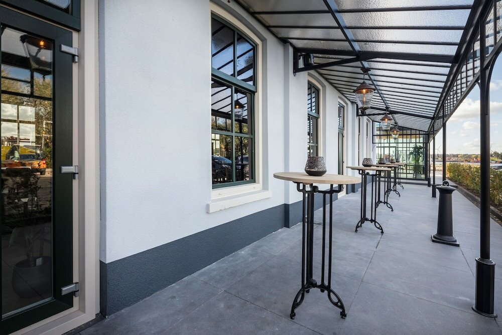 Фото Hotel Maassluis