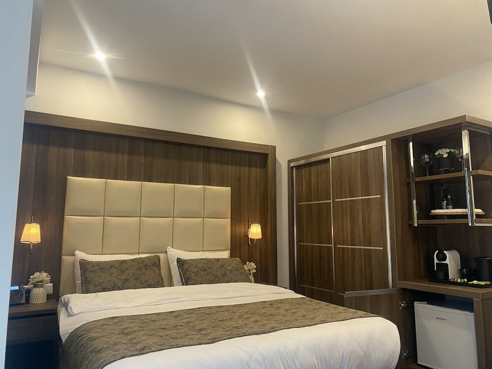 Фото Hotel Cataleya Bv