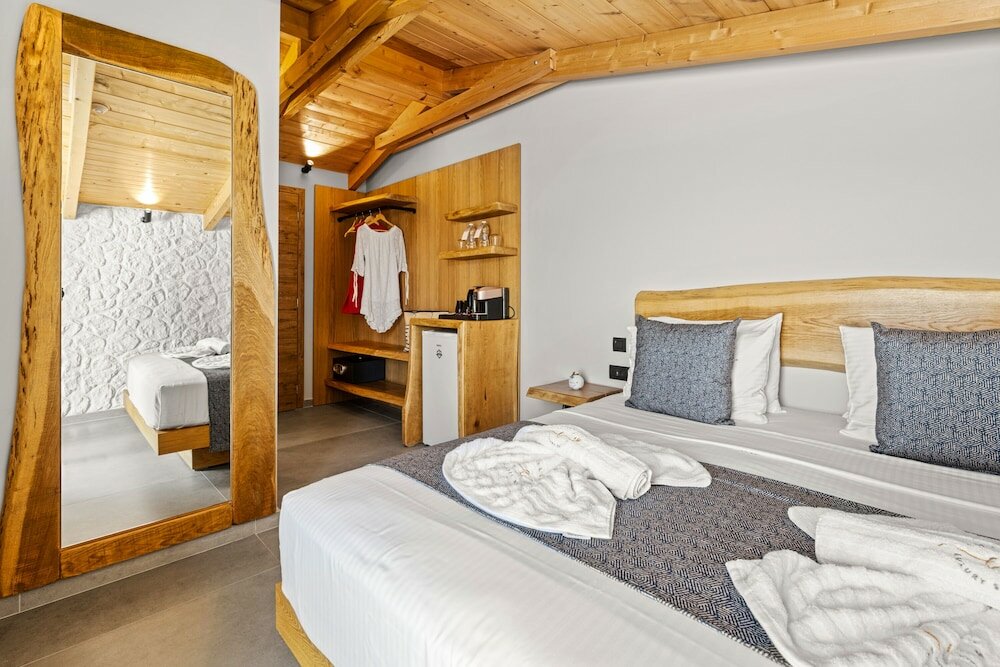 Фото Emily's Luxury Suites