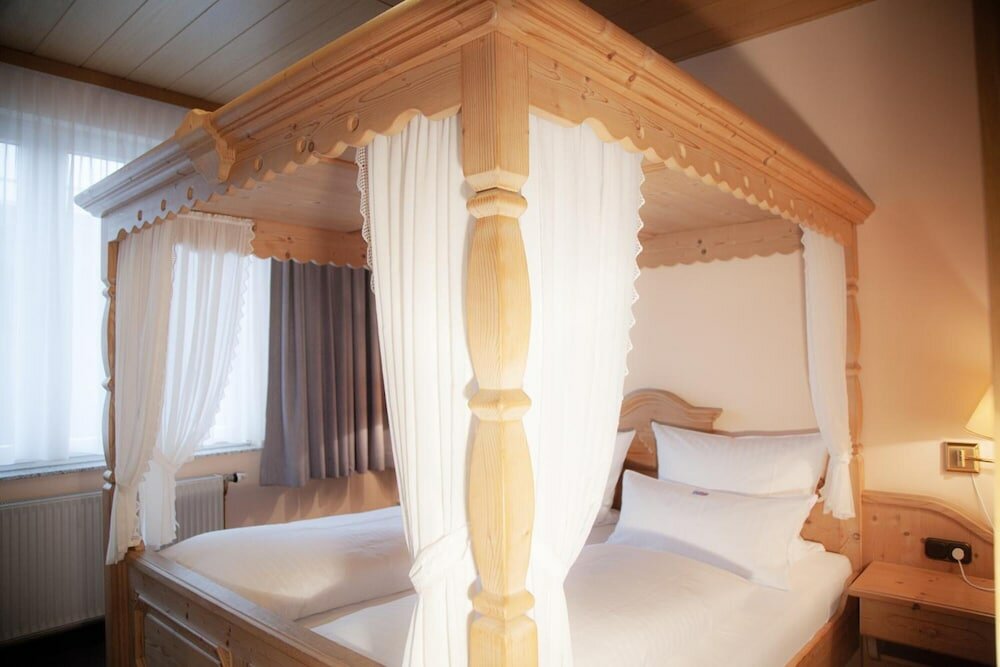 Фото Hotel Lonac