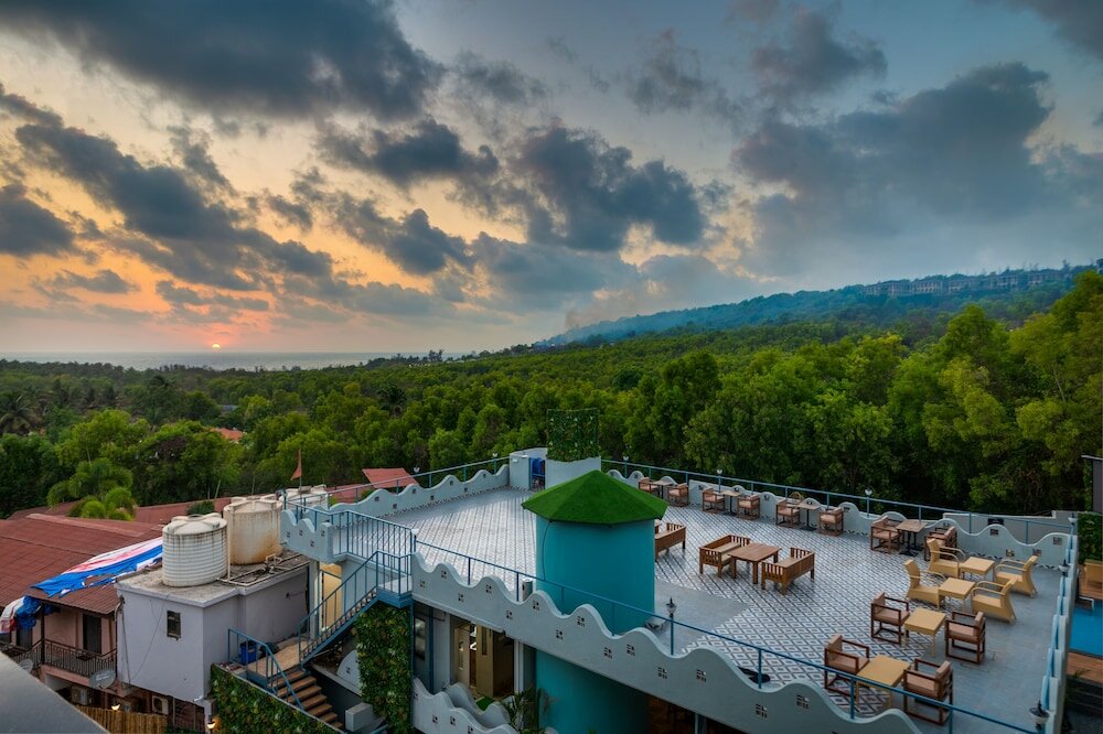 Фото Grand Continent Morjim