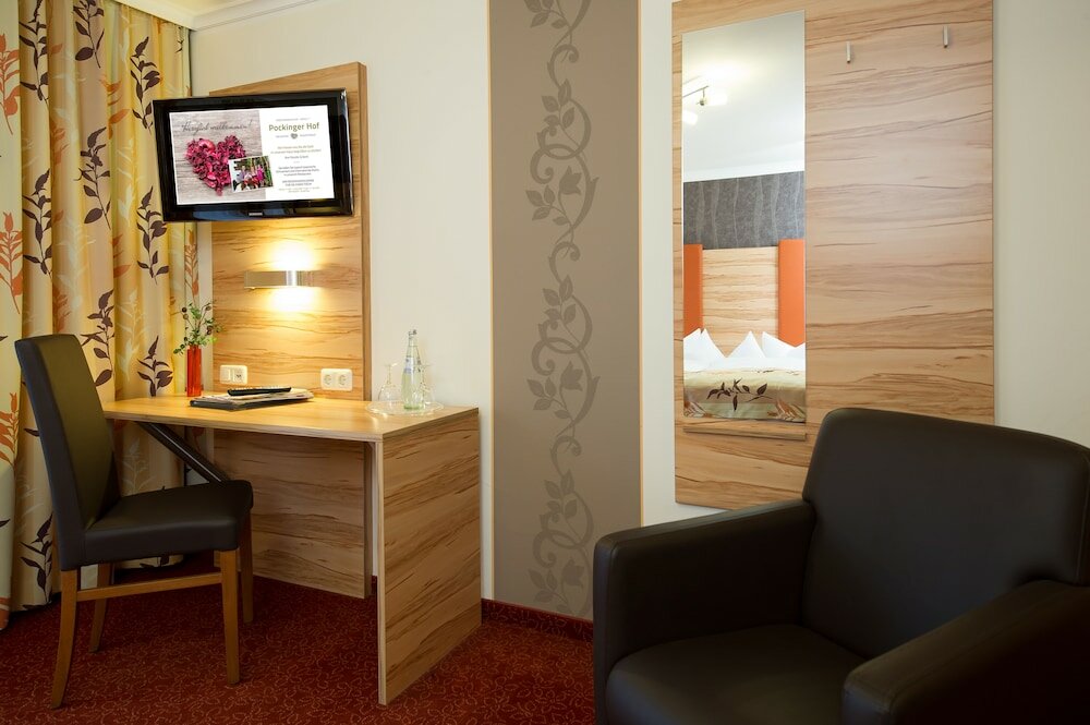 Фото Hotel Gasthof Pockinger Hof