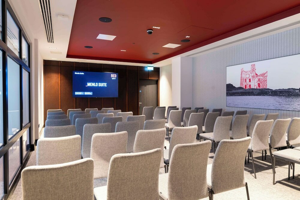 Фото Radisson Red Galway