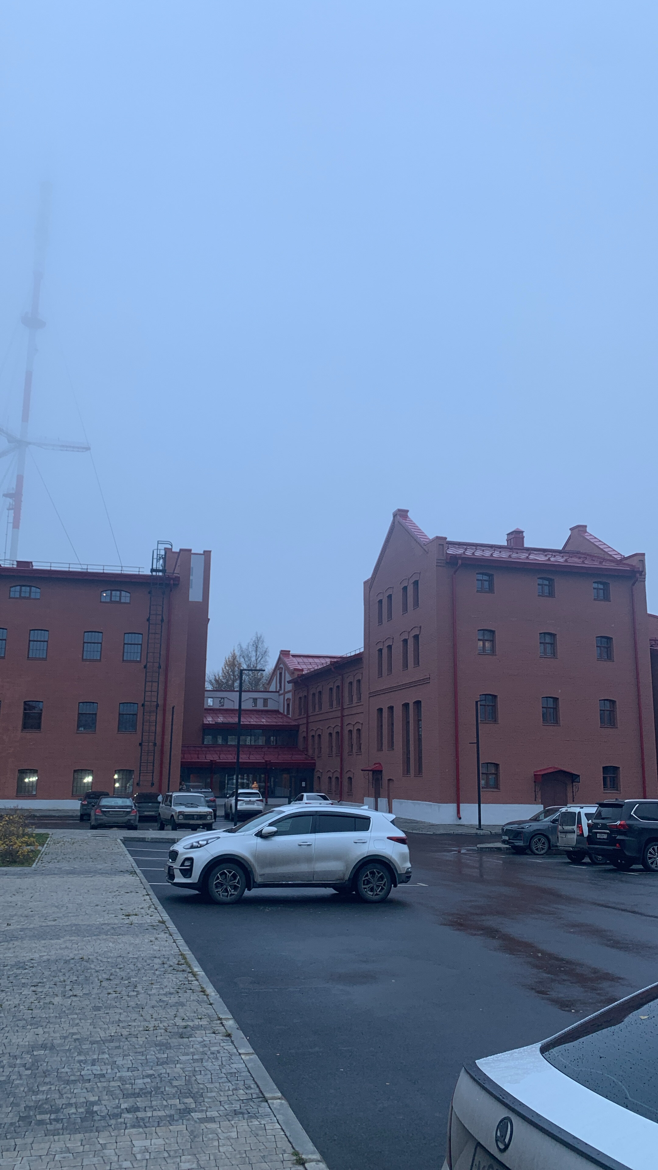 Фото Кристал