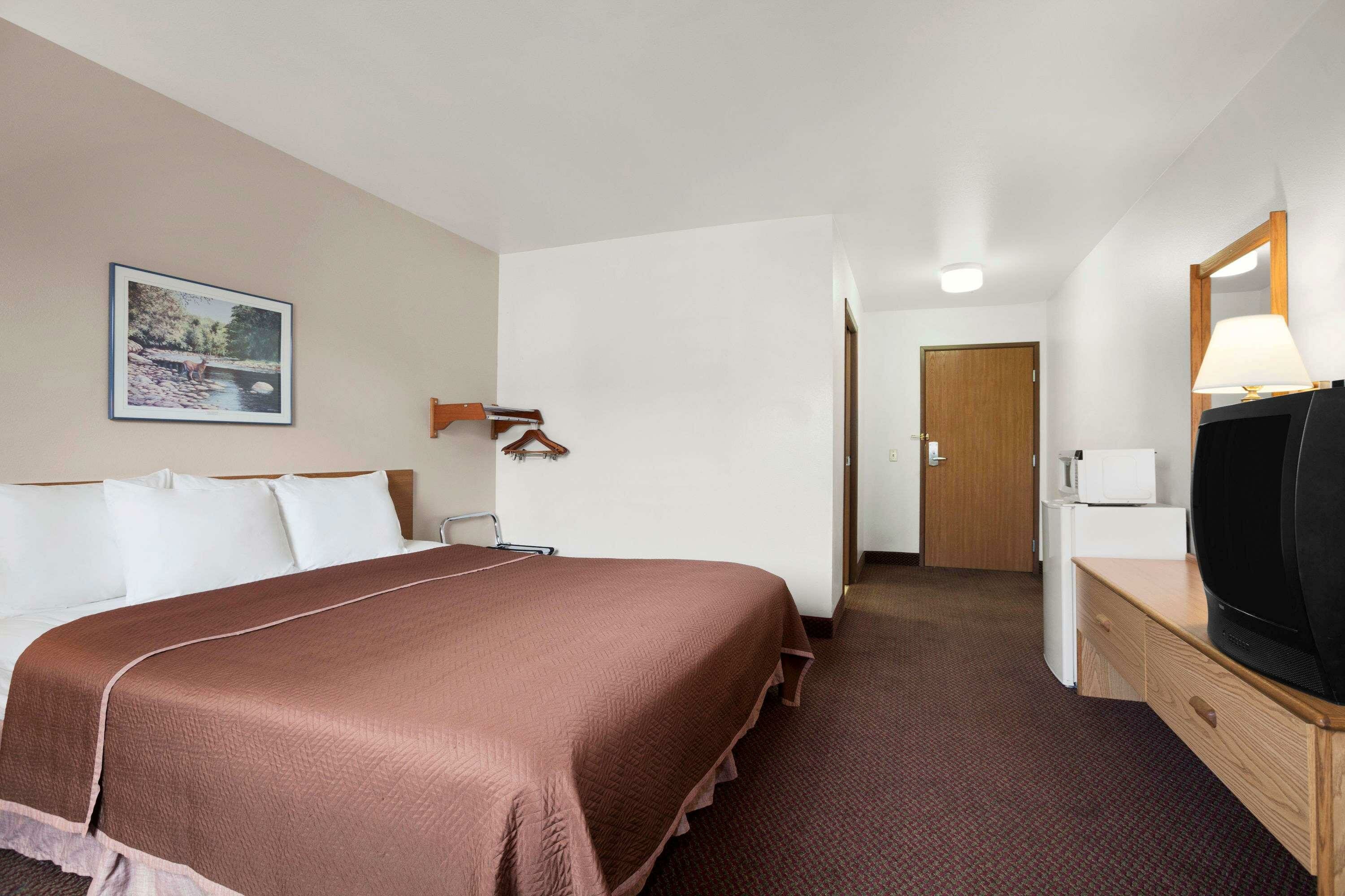 Фото Travelodge by Wyndham Elko Nv