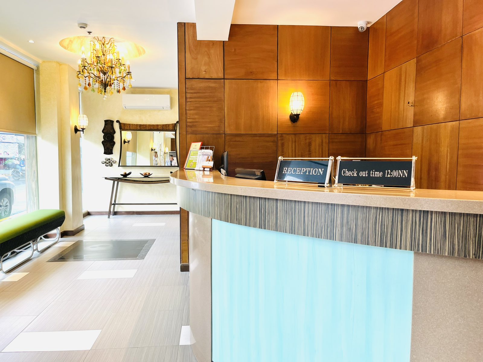 Фото Pearl Lane Hotel