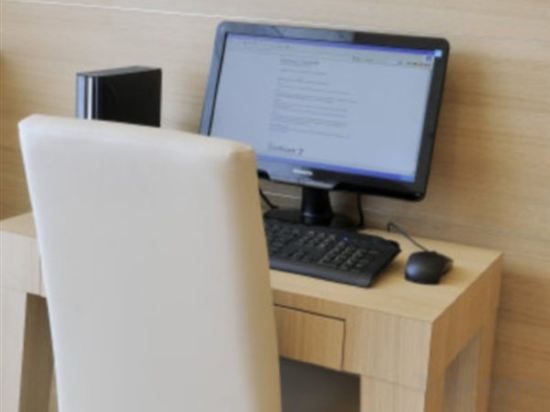 Фото Novotel Brussels Centre Midi Station