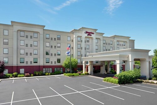 Внешний вид отеля Hampton Inn South Plainfield-Piscataway в Саут-Плейнфилде, фото 1
