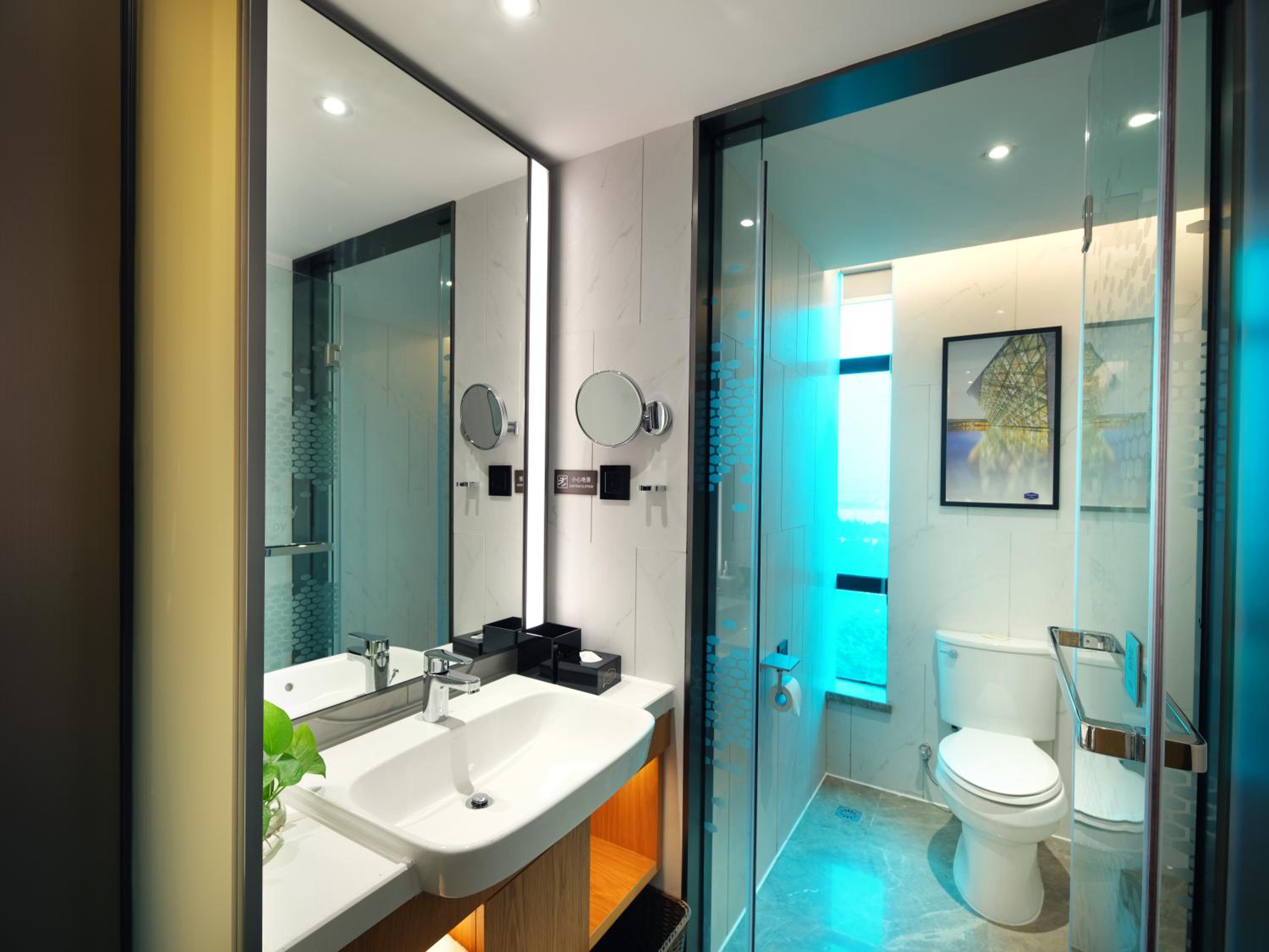 Фото Hampton by Hilton Guangzhou Tianhe Sports Center