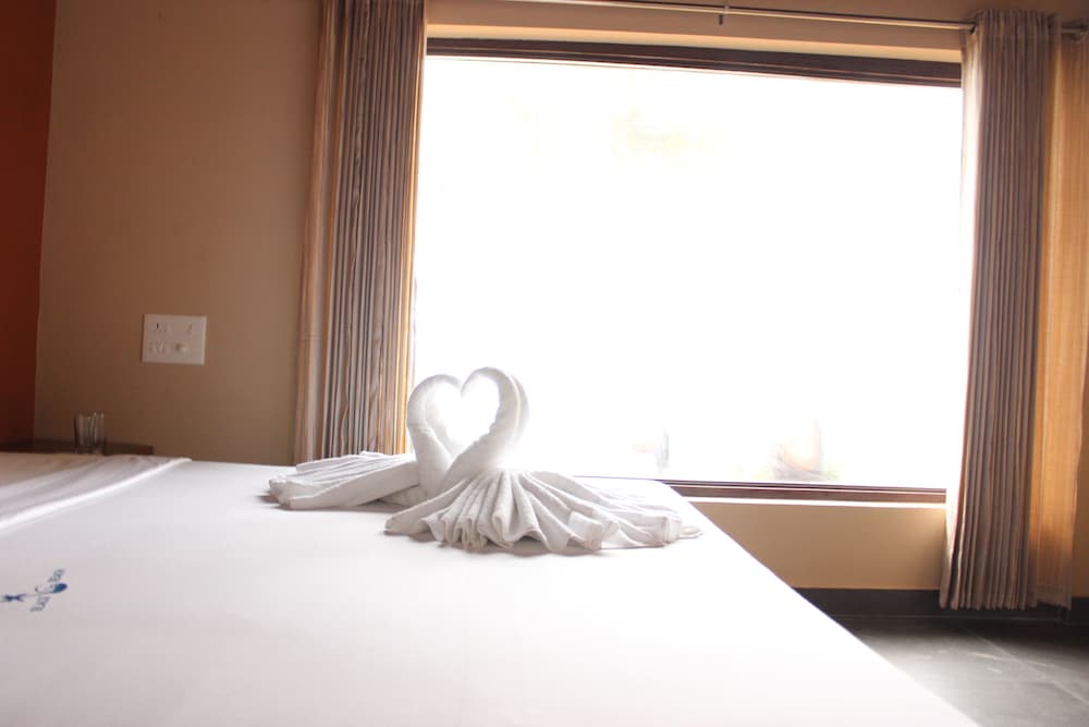 Фото Black Beach Resort