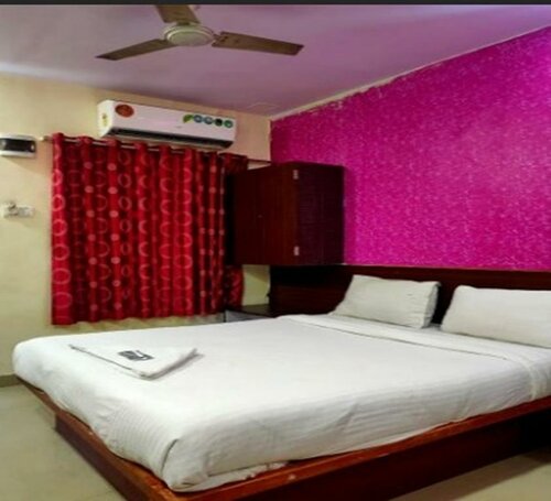 Гостиница Hotel Sai Leela в Мумбаи