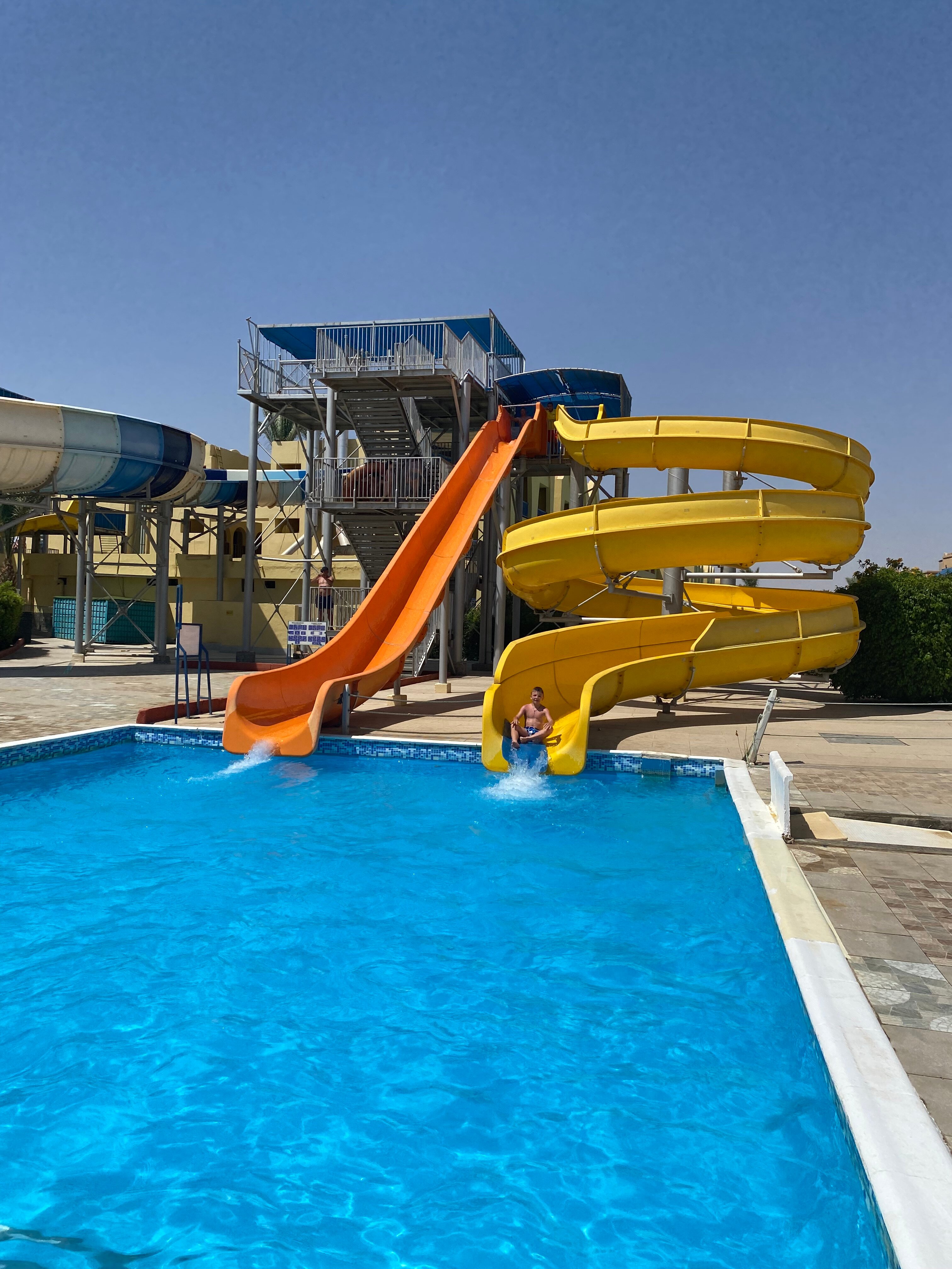 Фото Titanic Beach