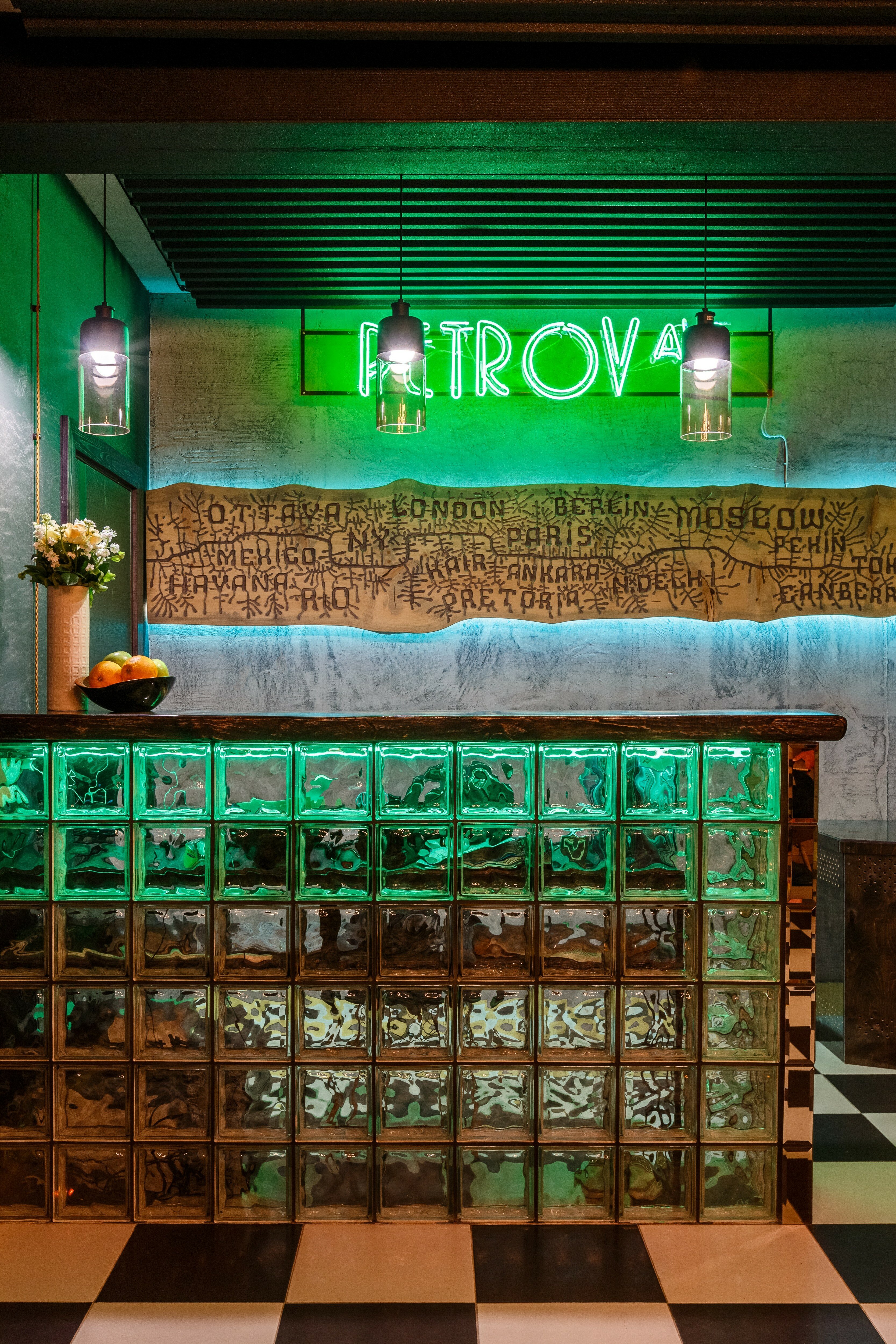 Фото Petrov Avenue