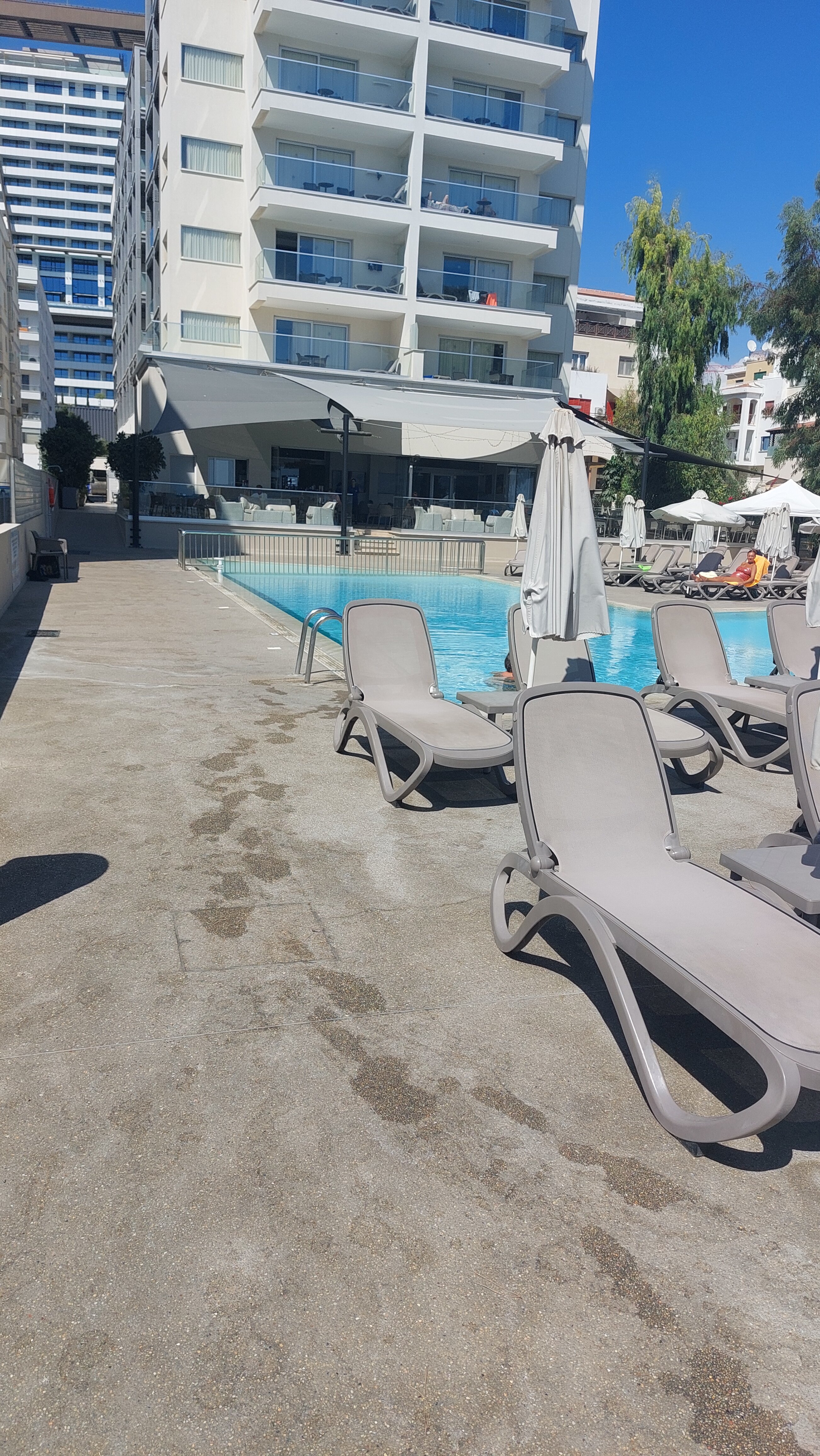 Фото Harmony Bay Hotel