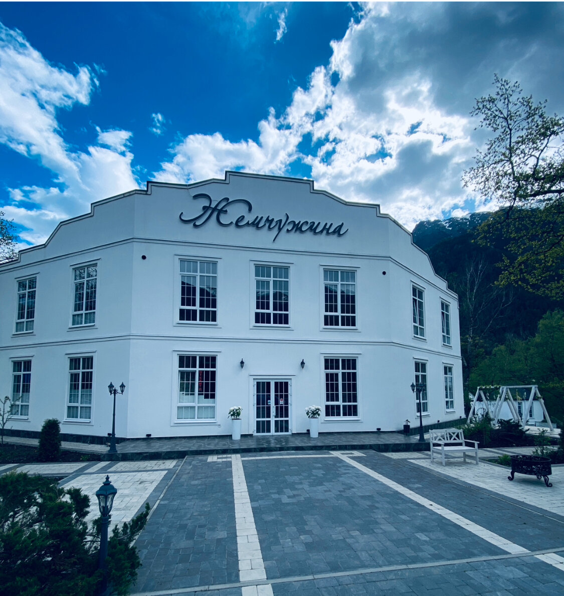 Фото отеля 1