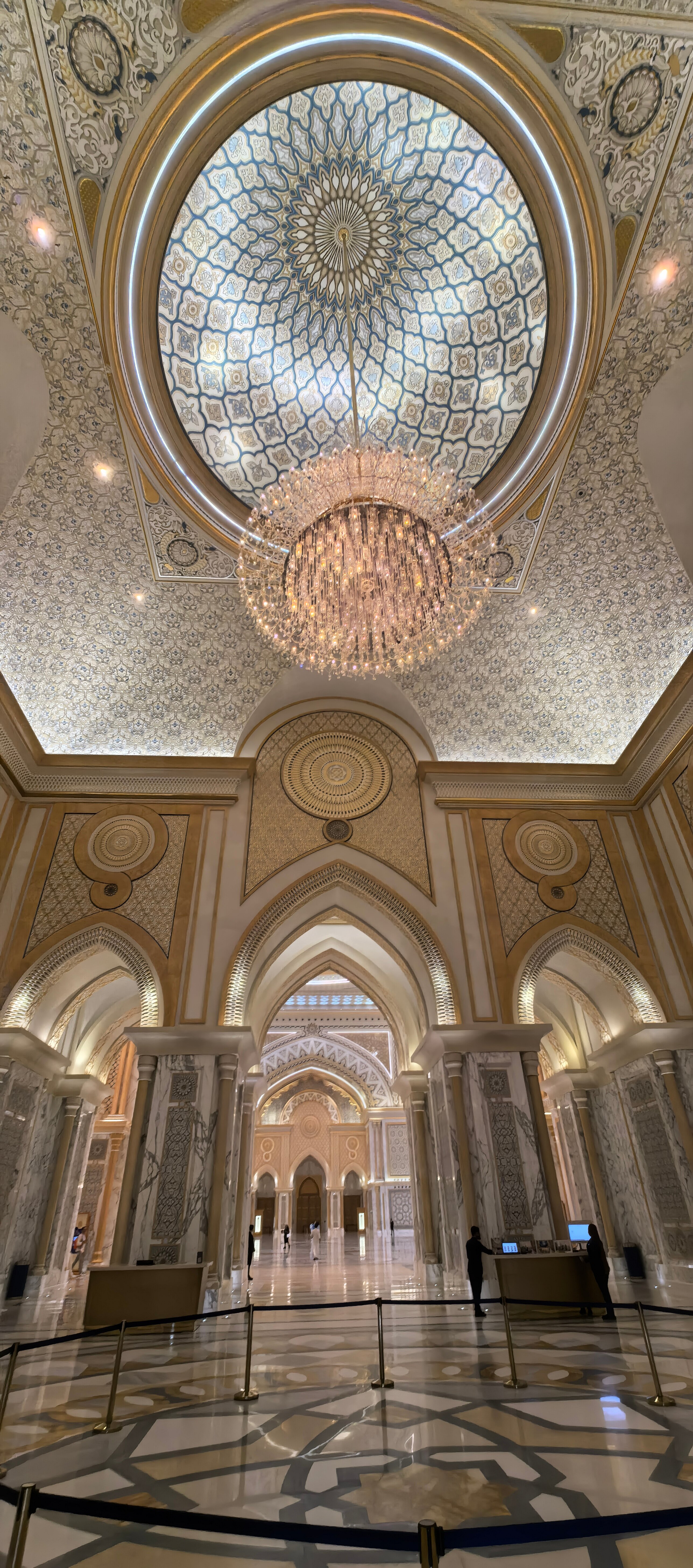 Фото Bab Al Qasr Hotel