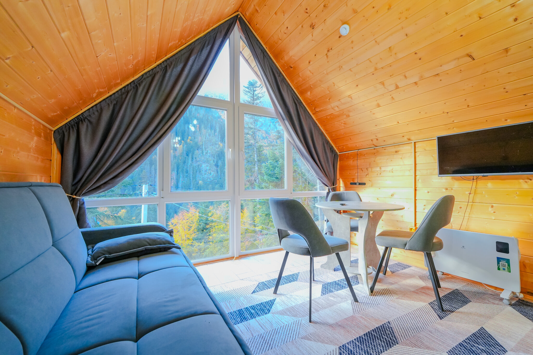 Фото Горная Хижина