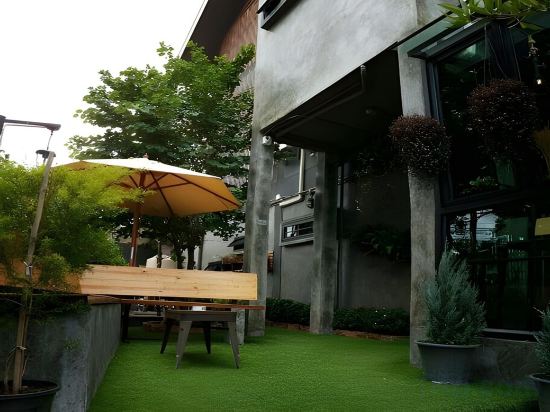 Фото Tanwa Hotel