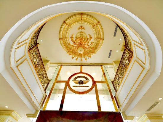 Фото Tuyet Son Hotel