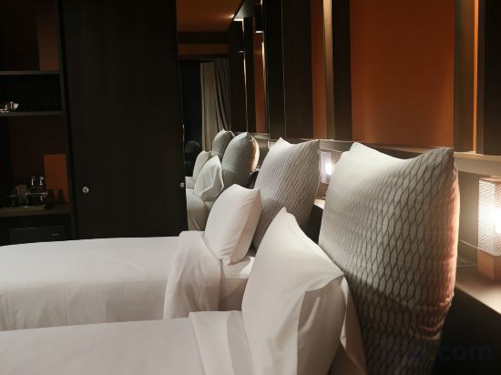 Фото Hua Hin Habitat Hotel