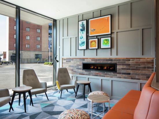 Фото Hampton by Hilton Belfast City Centre