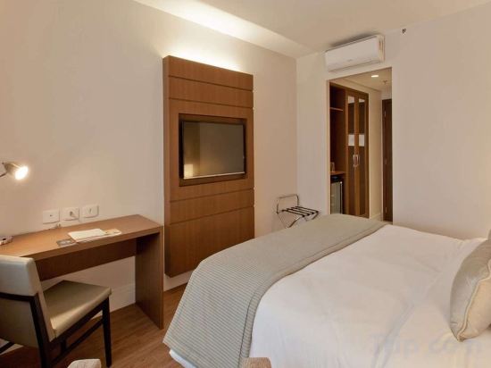 Фото Golden Tulip Sao Jose Dos Campos