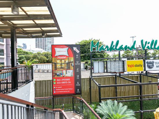 Фото The Bedrooms Hostel Pattaya