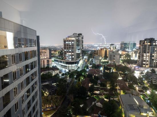 Фото @Sandton Hotel