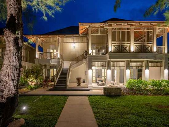 Фото Charras Bhawan Hotel and Residences