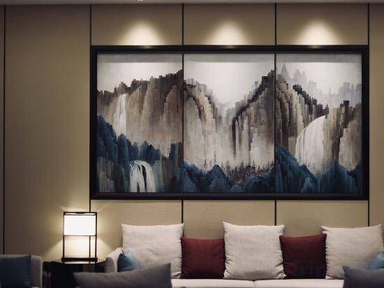 Фото Holiday Inn Guangzhou South Lake