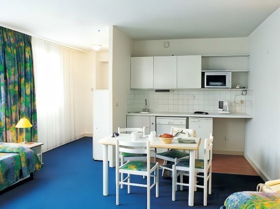 Фото Adagio Paris Montmartre Hotel