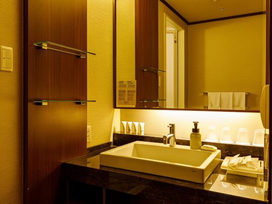 Фото Holiday Inn Ana Kanazawa Sky, an Ihg Hotel