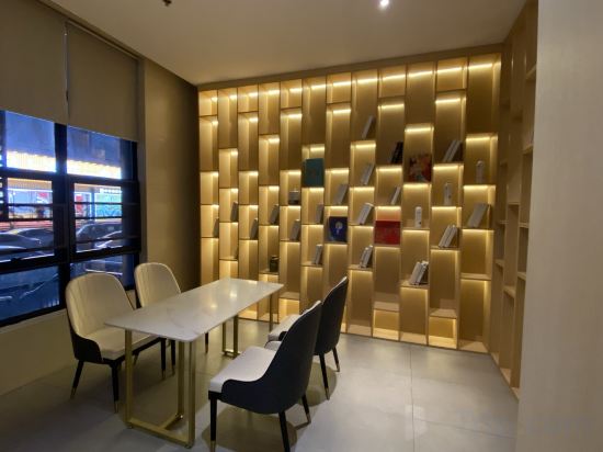 Фото GreenTree Inn Xuzhou High Speed Railway Station Express Hotel