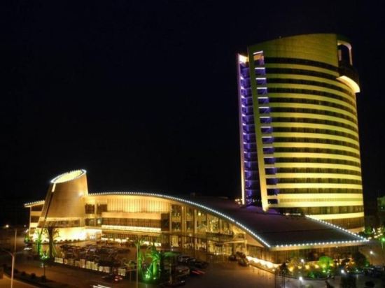 Фото отеля 1