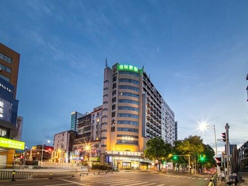 Гостиница GreenTree Inn в Наньчане