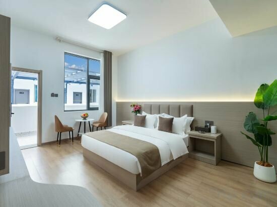 Hotel Feifan Space Art Villa Designer Smart Resort Hotel, Lijiang, photo