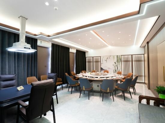 Фото 43138628014