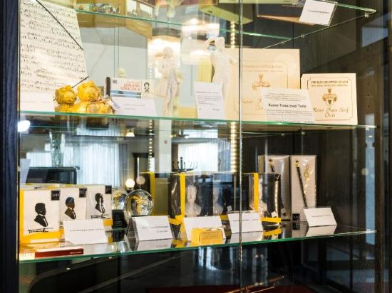 Фото Hotel Johann Strauss