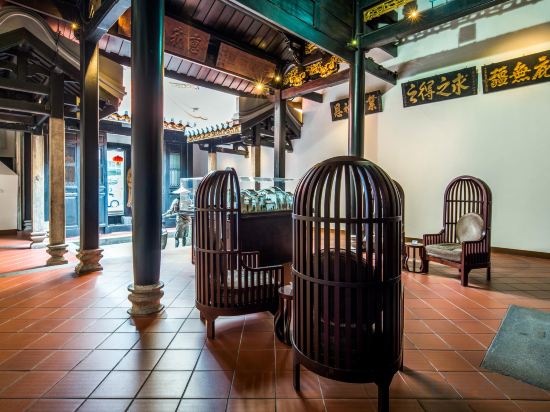 Фото Amoy by Far East Hospitality