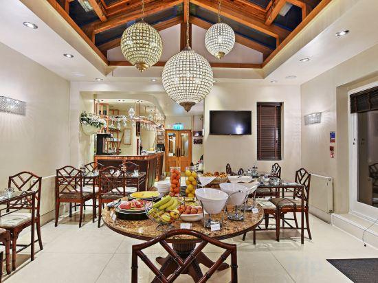 Фото Twenty Nevern Square Hotel