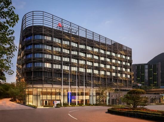 Фото Hong Kong Ocean Park Marriott Hotel