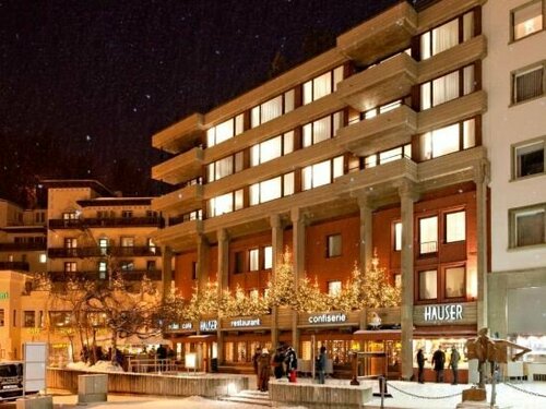 Внешний вид отеля Hauser Hotel St Moritz в Са́нкт-Мо́рце, фото 1