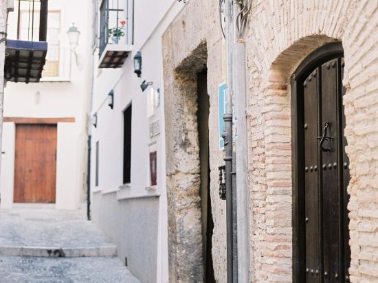 Фото Casa del Capitel Nazari Hotel