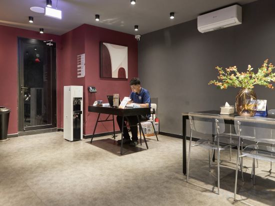 Фото Kin Wander Tan Binh, The Mountain