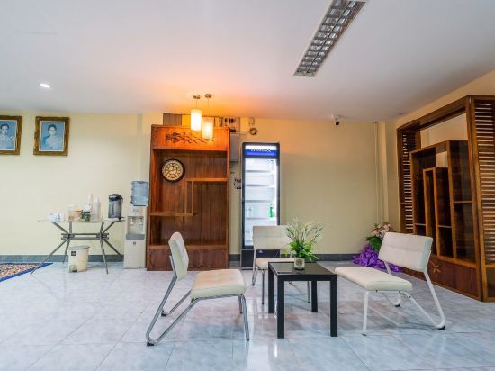 Фото Krabi Grand Place Hotel