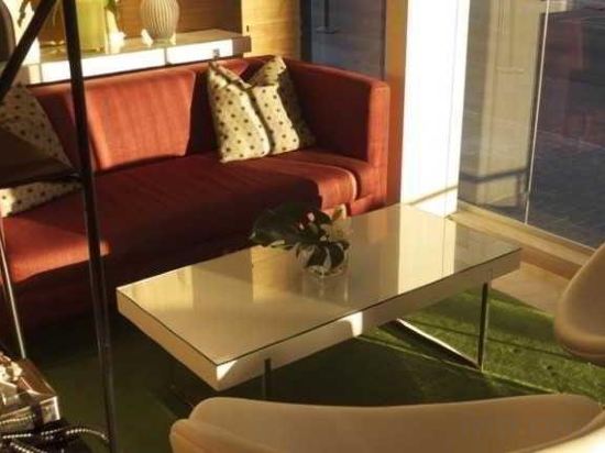 Фото Metropolitan Hotel